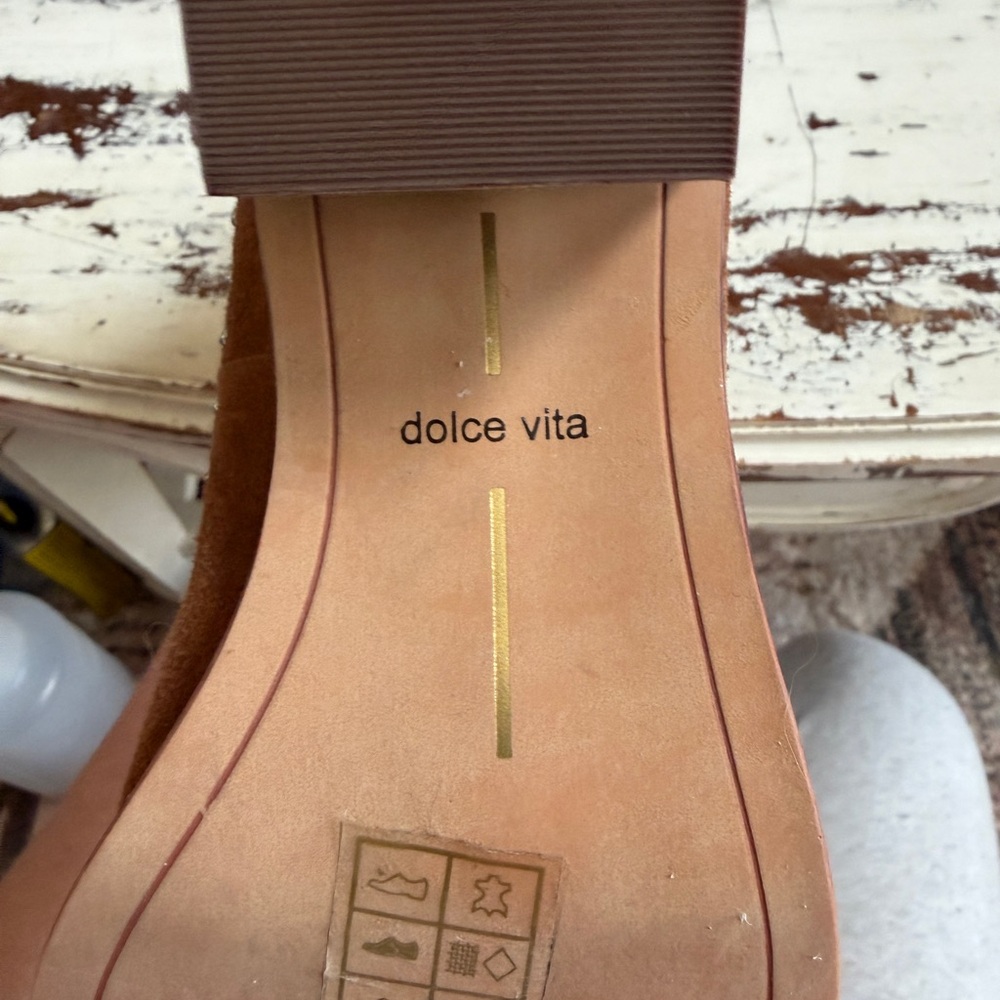 Dolce Vita Dexter Studded Suede Booties | Size 8.5 | New - Picture 9 of 9